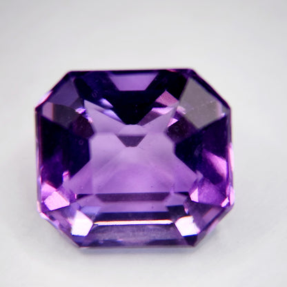 Amethyst - Fine step Cut | 3.54 Carat