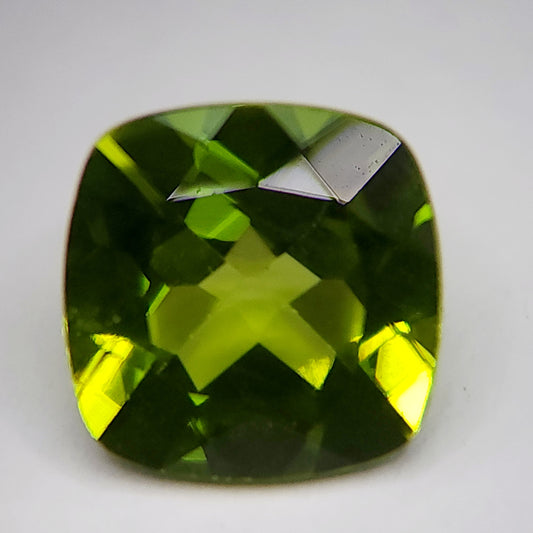 Peridot - Fine Step Cut | 3.19 Carat