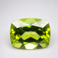 Peridot - Fine Step Cut | 2.24 Carat