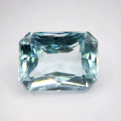 Aquamarine - Fine step Cut | 2.11 Carat