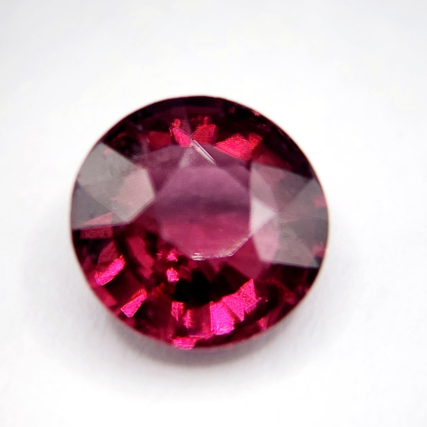 Garnet - Fine Step Cut | 1.49 Carat