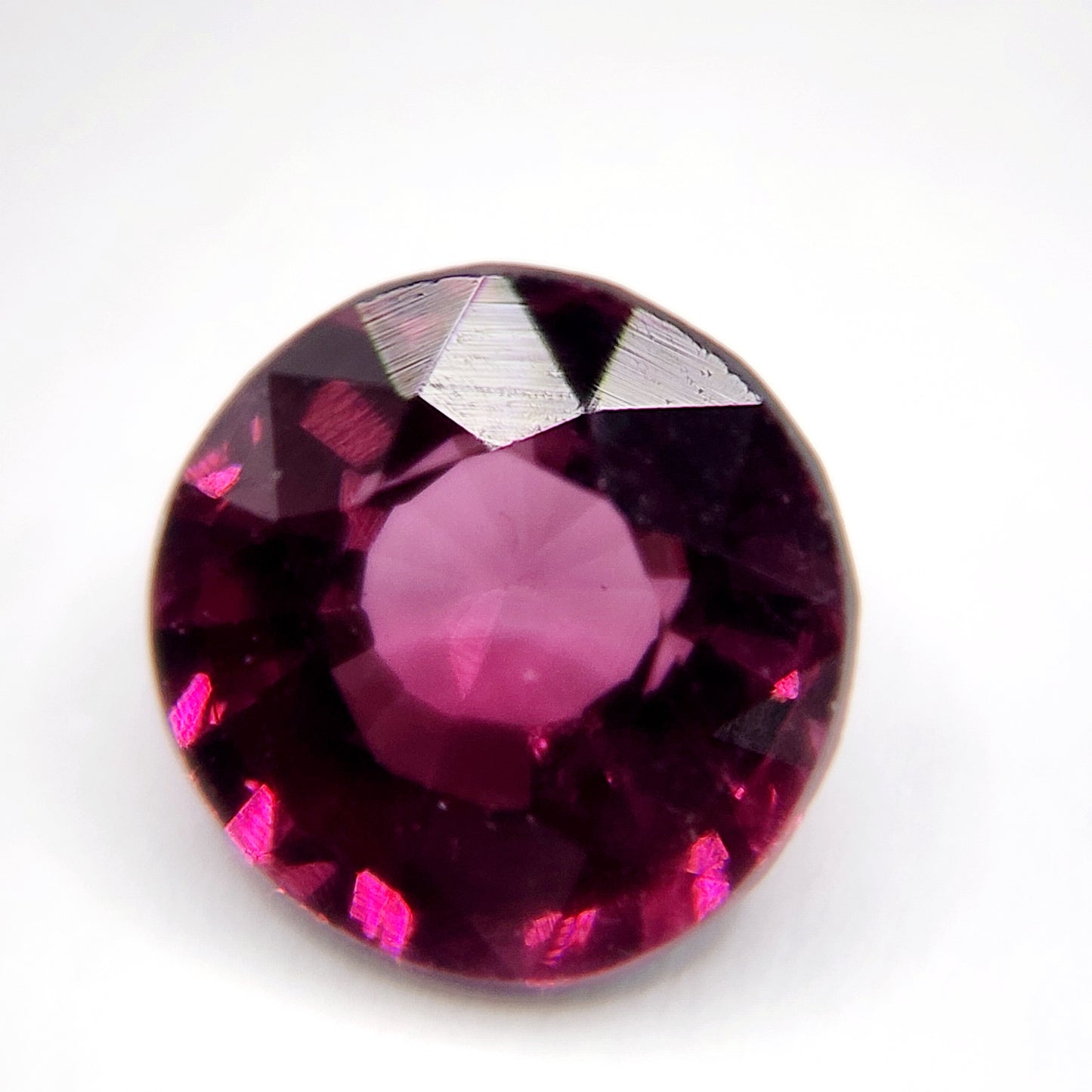 Garnet - Fine Step Cut | 1.54 Carat
