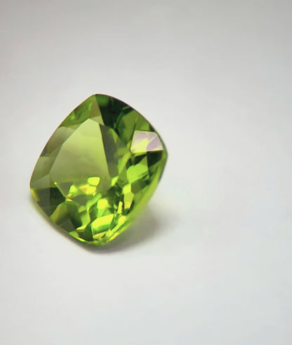 Peridot - Fine Step Cut | 3.19 Carat